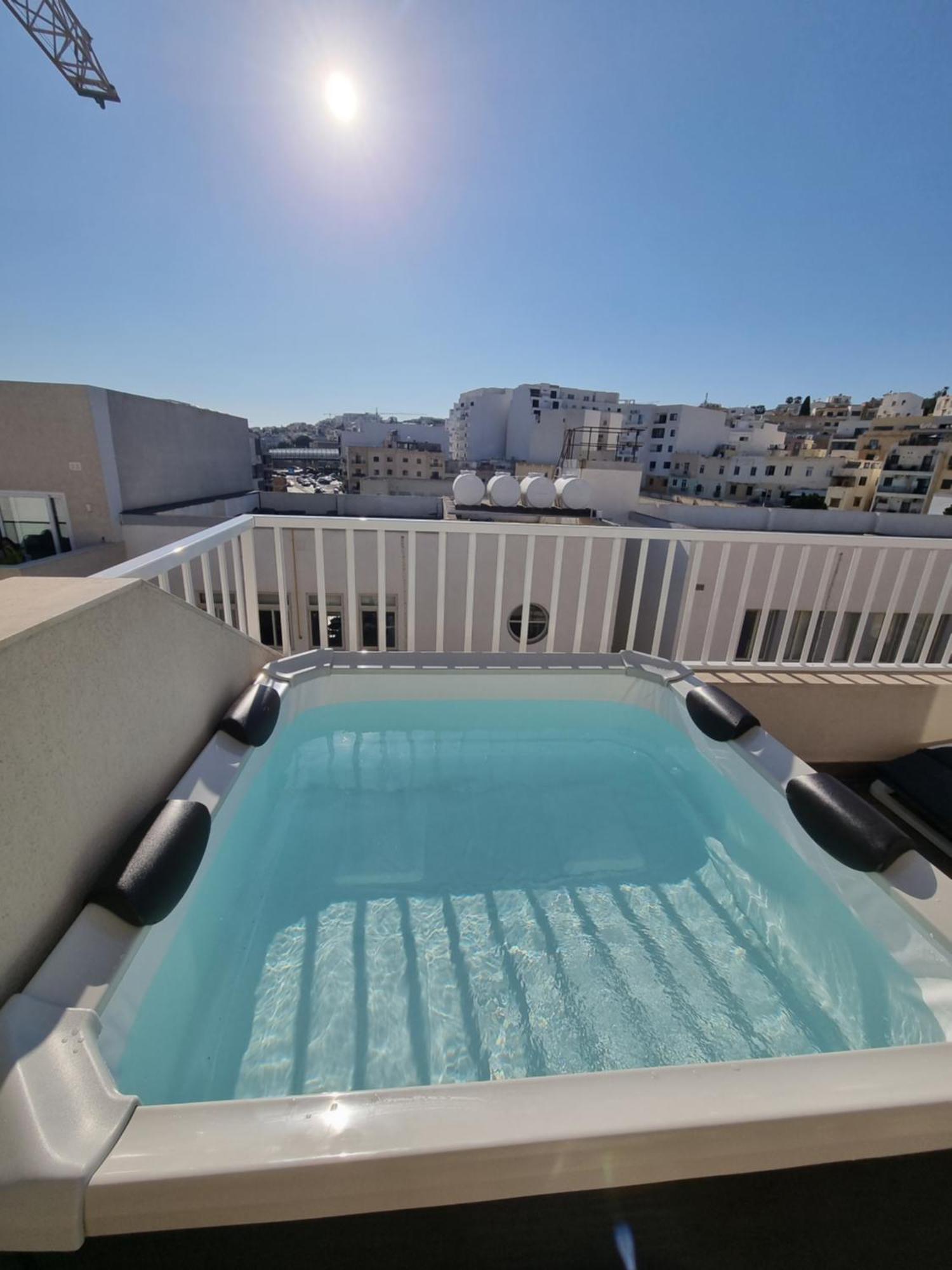 Korzo Suites Gżira Kültér fotó